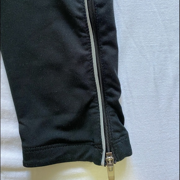 Nike lightly fleece lined zipper leggings - Picture 3 of 8